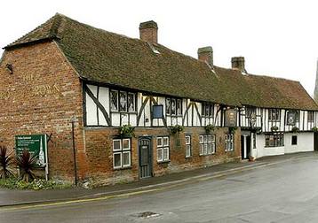 Rose and crown exterior