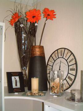 Silk Flowers/home gifts