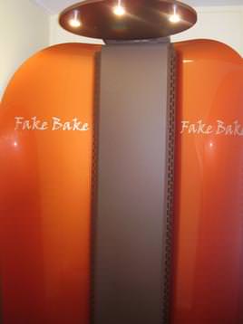 Fake Bake spray tan booth