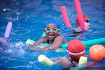 Juniors enjoying their indoor swimming lesson