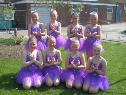 Junior Ballet Group