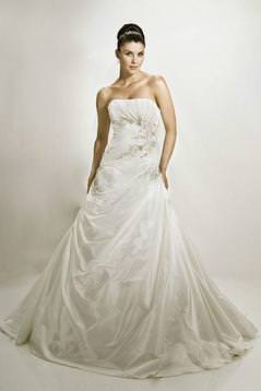 Made to measure wedding gowns