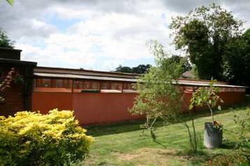 The Cattery at the rear of 187 West End Road