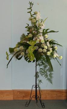 Pedestal arrangement