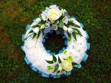 Funeral flowers, small based wreath