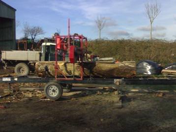 Mobile sawmilling