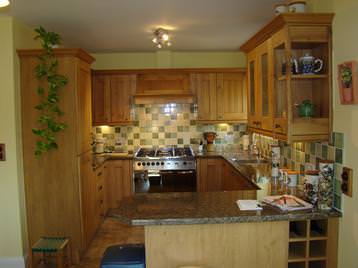 A new oak kitchen, spot the worktop joint? 