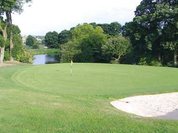 The short par 3 5th hole.