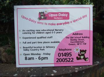 Upsa Daisy Sign