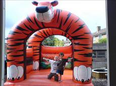 Melandis Bouncy Castle Hire, Crawley